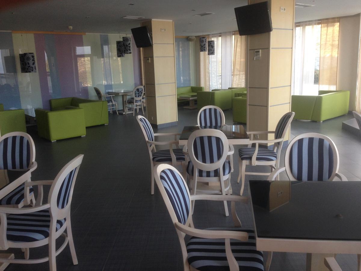 בנסקו St. John Hill Suites Hotel מראה חיצוני תמונה