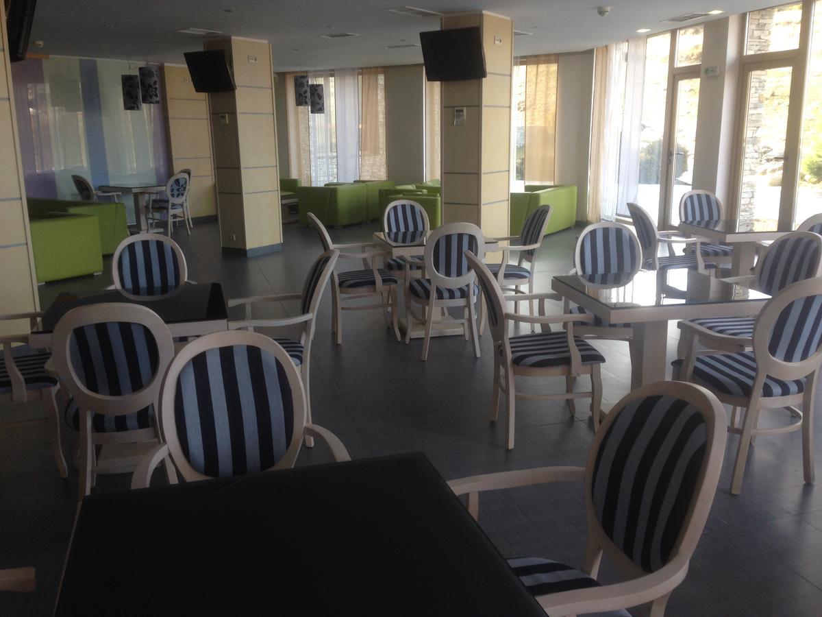 בנסקו St. John Hill Suites Hotel מראה חיצוני תמונה