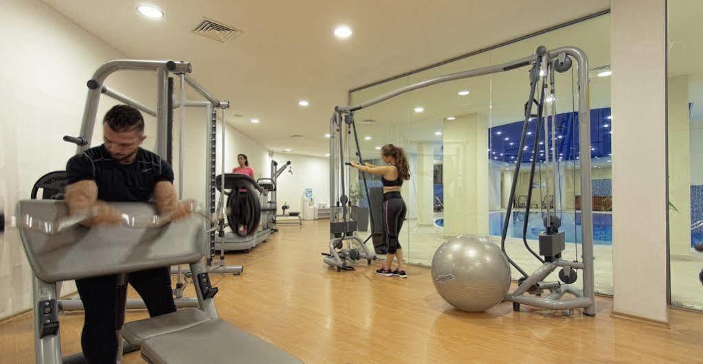 בנסקו St. John Hill Suites Hotel מראה חיצוני תמונה